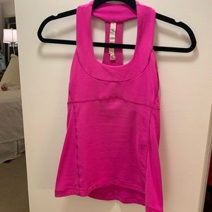Lululemon bright Fuchsia tank sz 4